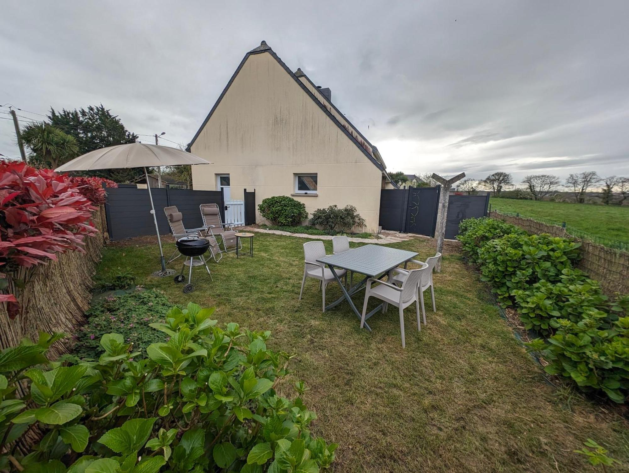 Le Cosy Leilighet Lanvallay Eksteriør bilde